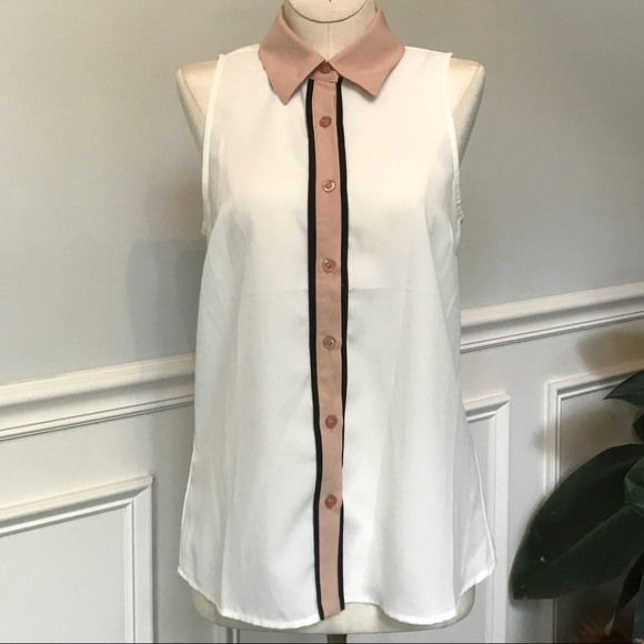 Sleeveless button down top - Picture 2 of 6